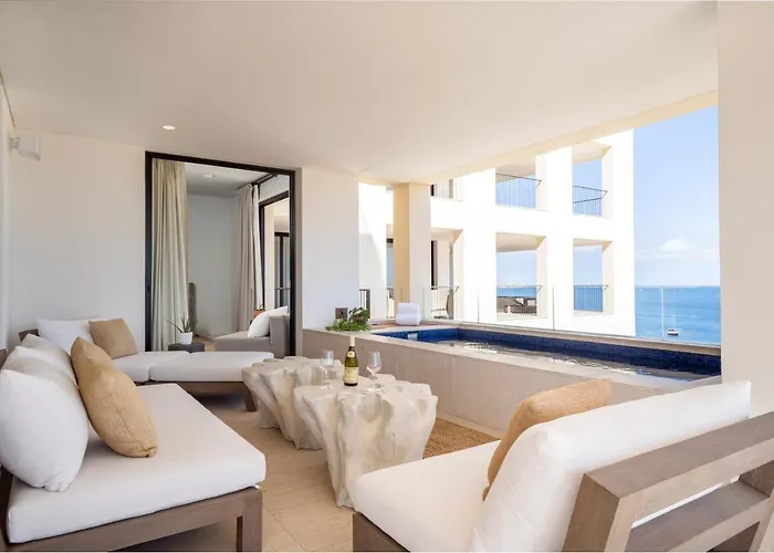 1 Homes Preview Cabo 5*